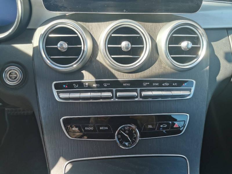 Photo 16 de l’annonce de MERCEDES-BENZ Classe C Coupé d’occasion à vendre à VITROLLES