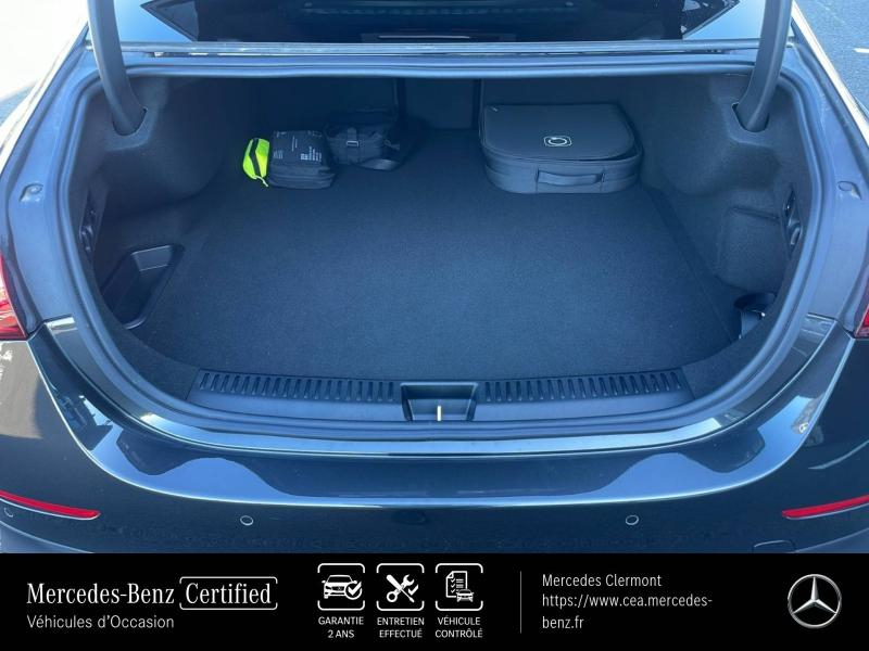 Photo 10 de l’annonce de MERCEDES-BENZ Classe E d’occasion à vendre à AUBIÈRE