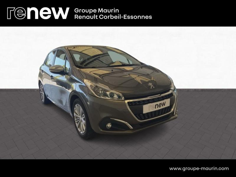 Photo 3 de l’annonce de PEUGEOT 208 d’occasion à vendre à CORBEIL-ESSONNES