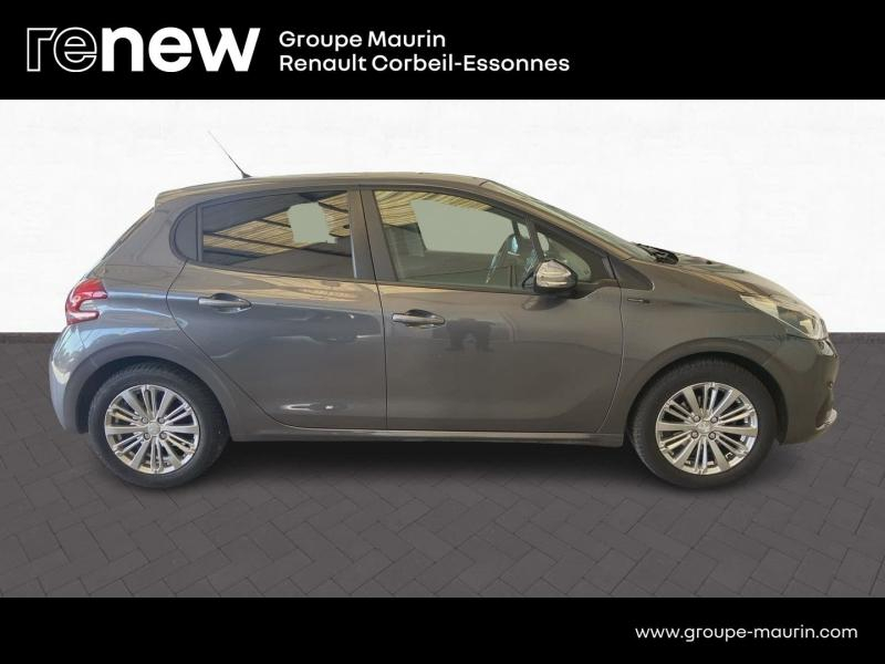 Photo 4 de l’annonce de PEUGEOT 208 d’occasion à vendre à CORBEIL-ESSONNES