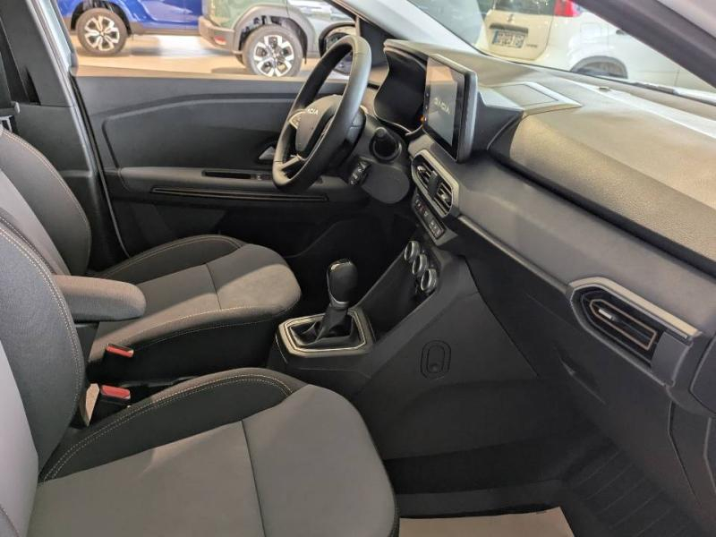Photo 12 de l’annonce de DACIA Jogger d’occasion à vendre à CHENNEVIÈRES-SUR-MARNE