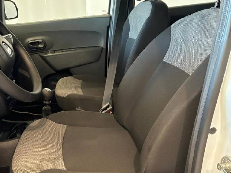 Photo 4 de l’annonce de DACIA Lodgy d’occasion à vendre à CHENNEVIÈRES-SUR-MARNE