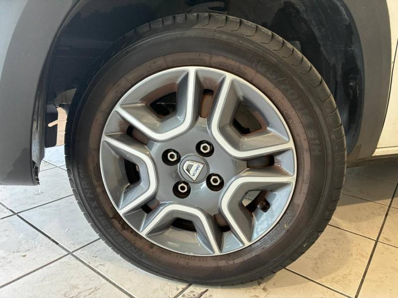 Photo 3 de l’annonce de DACIA Spring d’occasion à vendre à CHENNEVIÈRES-SUR-MARNE