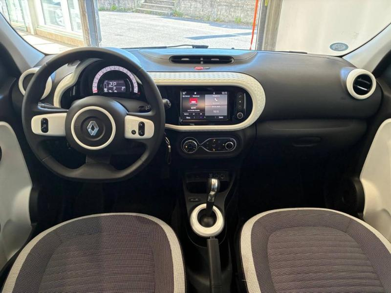 Photo 10 de l’annonce de RENAULT Twingo d’occasion à vendre à CHENNEVIÈRES-SUR-MARNE