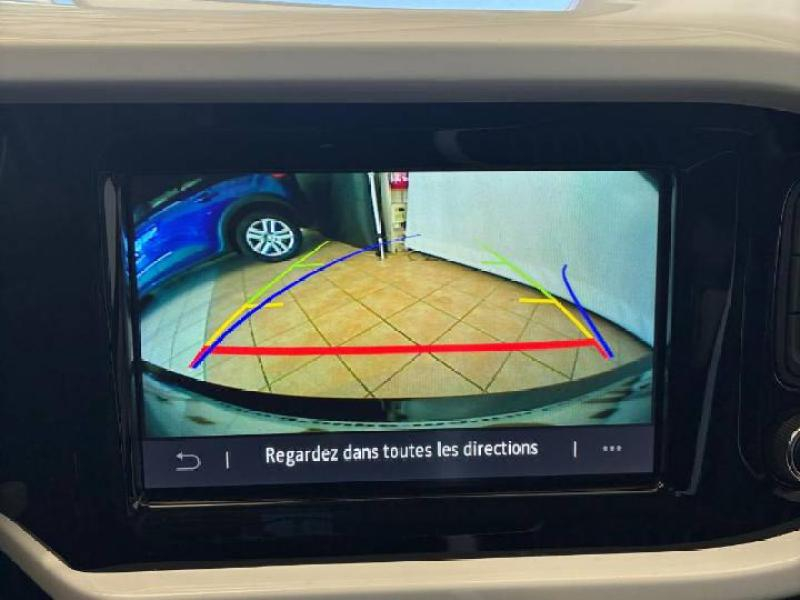 Photo 6 de l’annonce de RENAULT Twingo d’occasion à vendre à CHENNEVIÈRES-SUR-MARNE