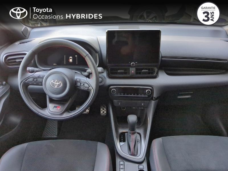 Photo 8 de l’annonce de TOYOTA Yaris d’occasion à vendre à NÎMES