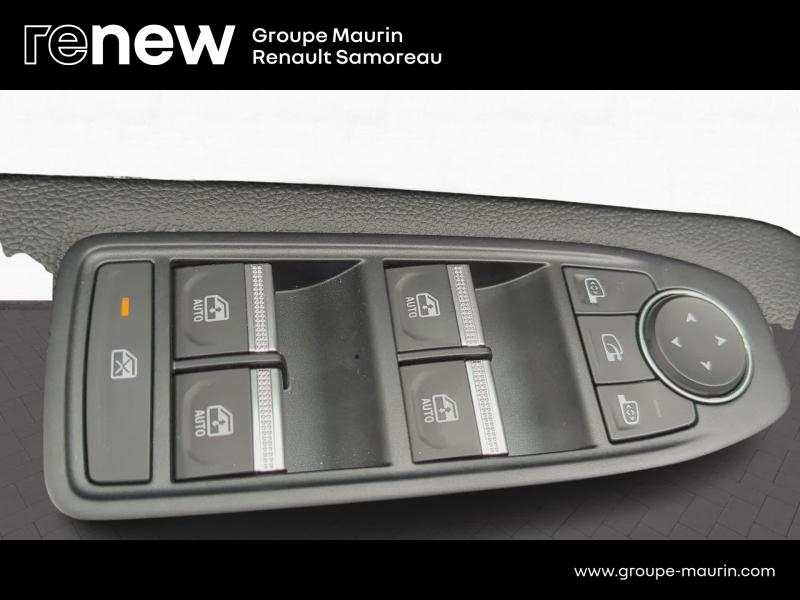 Photo 15 de l’annonce de RENAULT  d’occasion à vendre à SAMOREAU