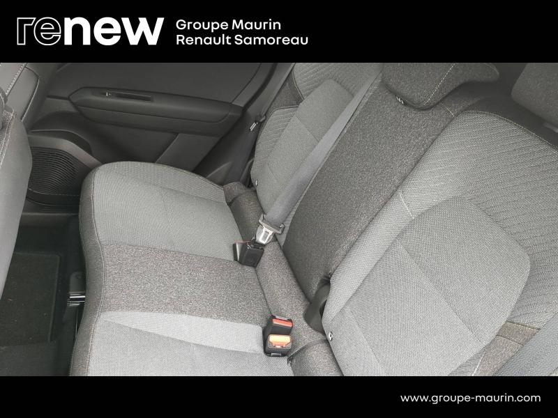 Photo 17 de l’annonce de RENAULT  d’occasion à vendre à SAMOREAU