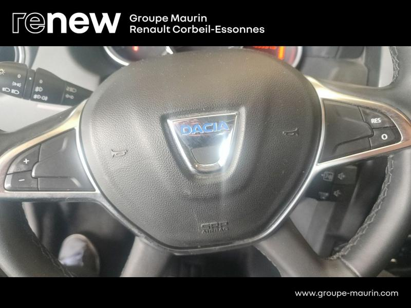 Photo 19 de l’annonce de DACIA Duster d’occasion à vendre à CORBEIL-ESSONNES