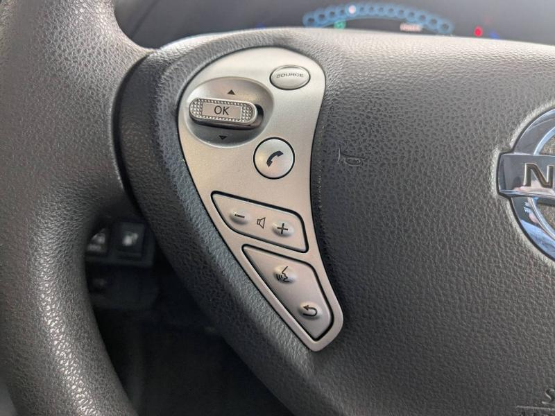 Photo 10 de l’annonce de NISSAN Leaf d’occasion à vendre à PAYS DE GEX
