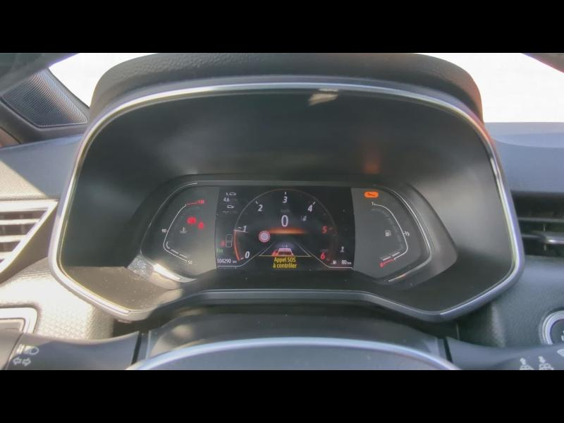 Photo 9 de l’annonce de RENAULT Clio d’occasion à vendre à BOLLÈNE