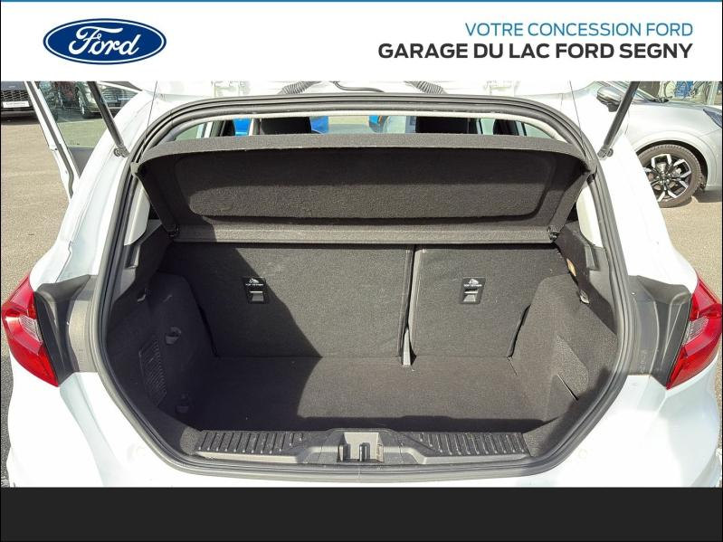 Photo 12 de l’annonce de FORD Fiesta d’occasion à vendre à PAYS DE GEX