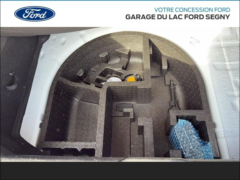 Photo 18 de l’annonce de FORD Fiesta d’occasion à vendre à PAYS DE GEX