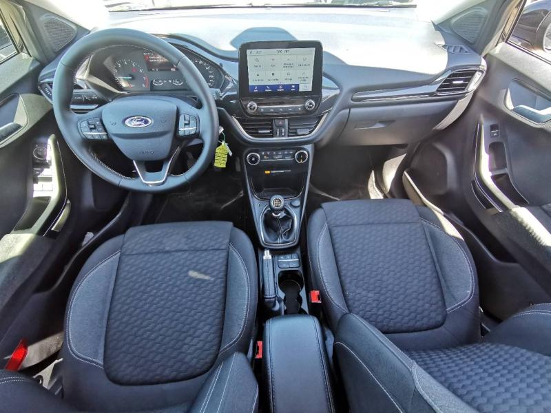 Photo 8 de l’annonce de FORD Puma d’occasion à vendre à VITROLLES
