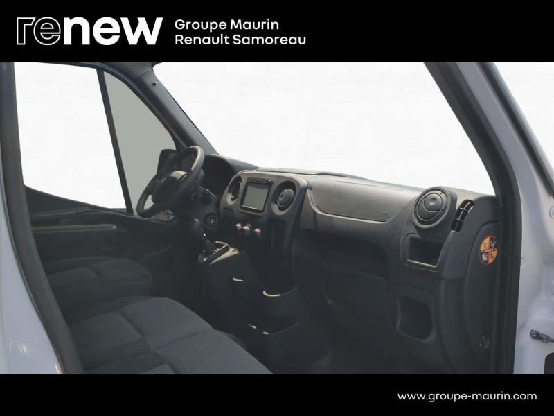 Photo 12 de l’annonce de RENAULT Master Fg VUL d’occasion à vendre à SAMOREAU