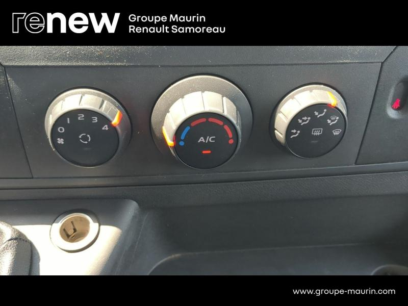 Photo 19 de l’annonce de RENAULT Master Fg VUL d’occasion à vendre à SAMOREAU