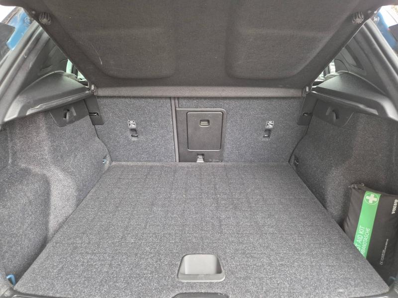 Photo 7 de l’annonce de VOLVO XC40 d’occasion à vendre à AVIGNON