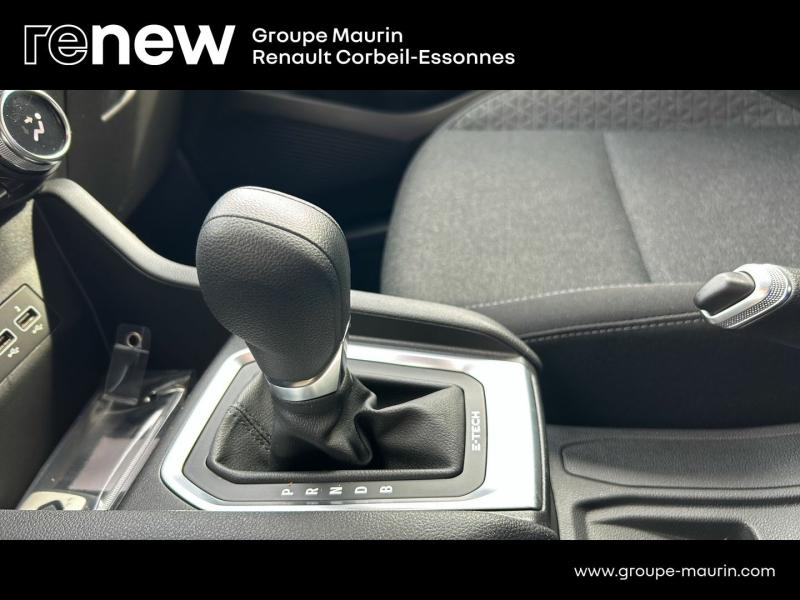 Photo 17 de l’annonce de RENAULT Clio d’occasion à vendre à CORBEIL-ESSONNES
