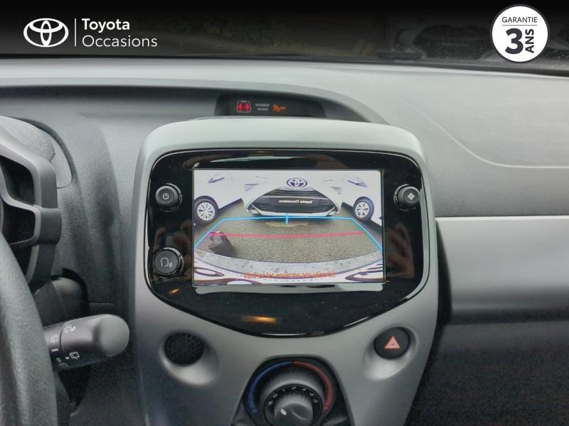 Photo 17 de l’annonce de TOYOTA Aygo d’occasion à vendre à AUBIÈRE