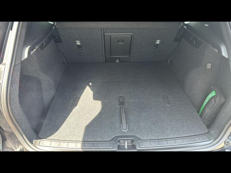 Photo 17 de l’annonce de VOLVO XC40 d’occasion à vendre à AIX-EN-PROVENCE