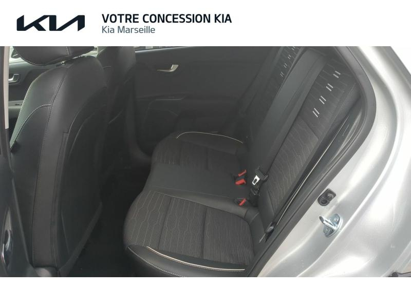 Photo 12 de l’annonce de KIA Stonic d’occasion à vendre à MARSEILLE