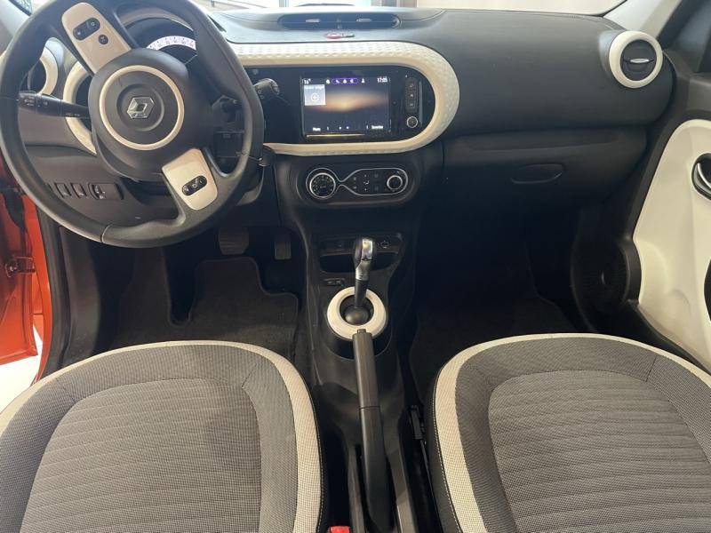 Photo 10 de l’annonce de RENAULT Twingo d’occasion à vendre à CHAMPIGNY-SUR-MARNE