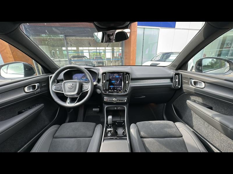 Photo 4 de l’annonce de VOLVO XC40 d’occasion à vendre à AIX-EN-PROVENCE
