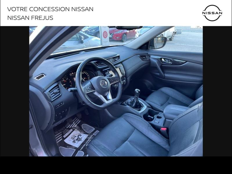 Photo 10 de l’annonce de NISSAN X-Trail d’occasion à vendre à FRÉJUS