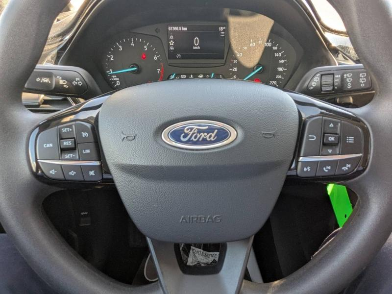 Photo 15 de l’annonce de FORD Fiesta d’occasion à vendre à FRÉJUS