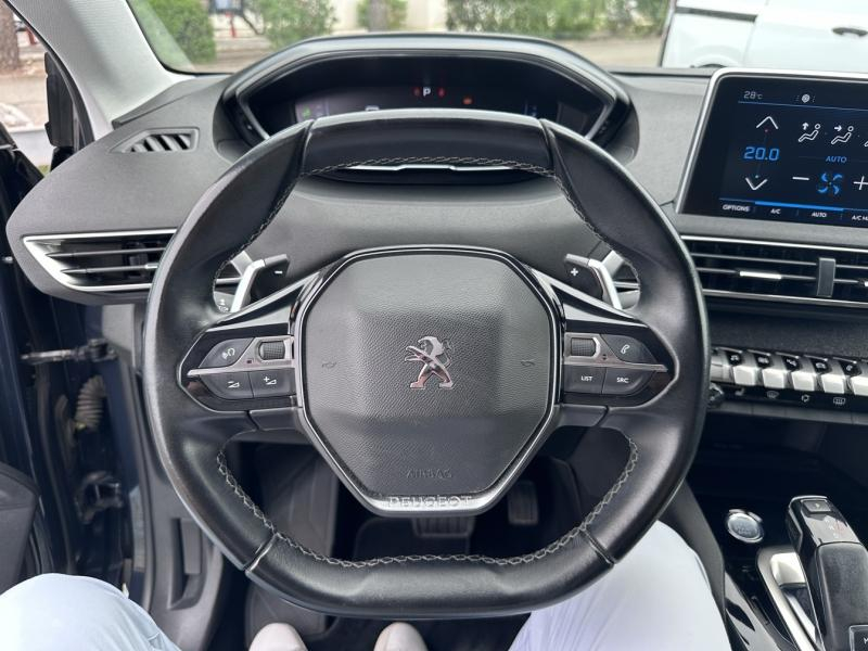Photo 19 de l’annonce de PEUGEOT 3008 d’occasion à vendre à ORANGE