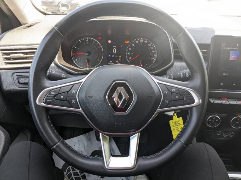 Photo 7 de l’annonce de RENAULT Clio d’occasion à vendre à MARSEILLE