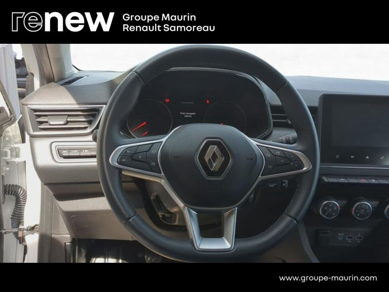Photo 18 de l’annonce de RENAULT Clio d’occasion à vendre à SAMOREAU
