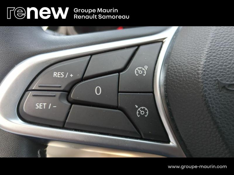 Photo 19 de l’annonce de RENAULT Clio d’occasion à vendre à SAMOREAU