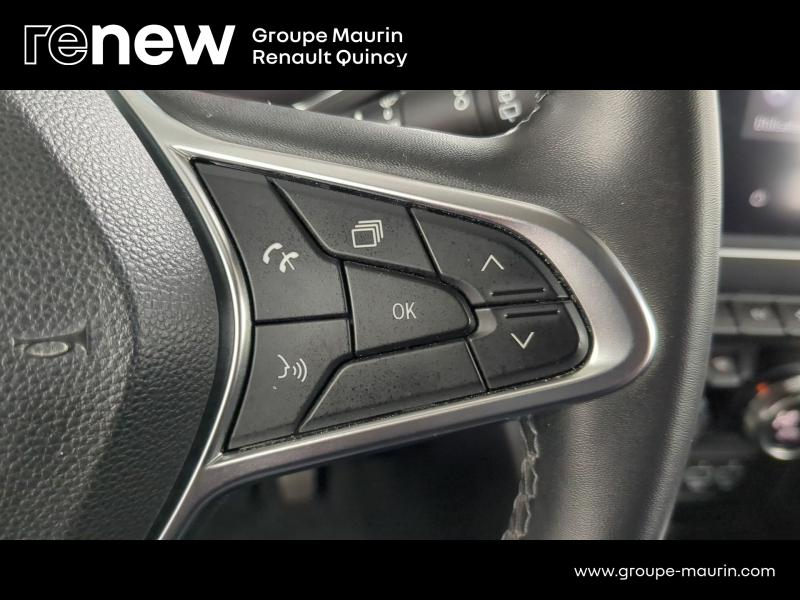 Photo 14 de l’annonce de RENAULT Captur d’occasion à vendre à QUINCY-SOUS-SÉNART
