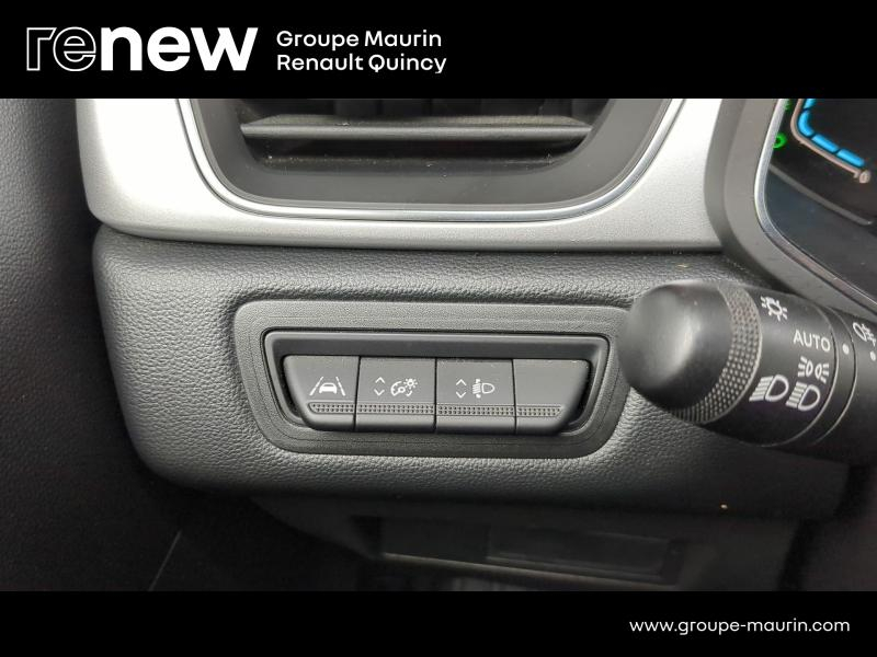 Photo 15 de l’annonce de RENAULT Captur d’occasion à vendre à QUINCY-SOUS-SÉNART