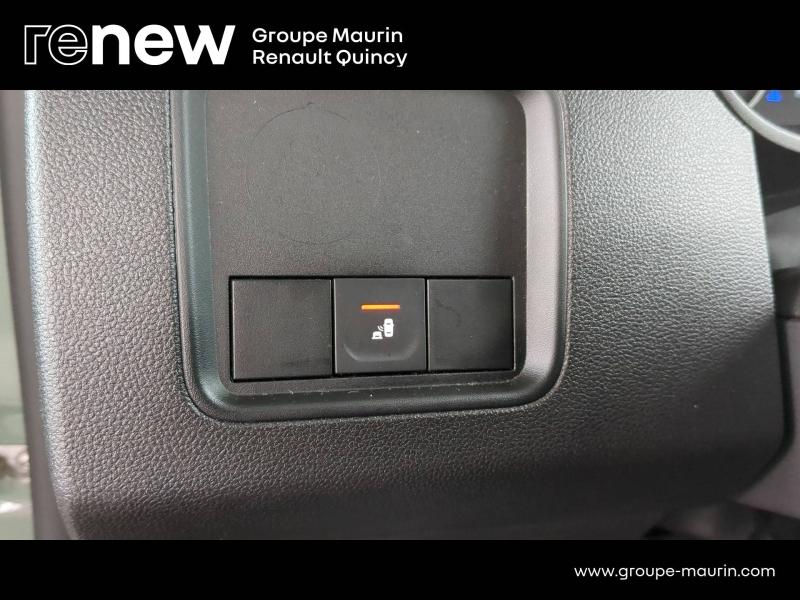 Photo 14 de l’annonce de DACIA Duster d’occasion à vendre à QUINCY-SOUS-SÉNART