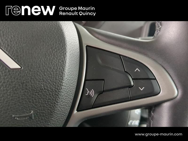 Photo 17 de l’annonce de DACIA Duster d’occasion à vendre à QUINCY-SOUS-SÉNART