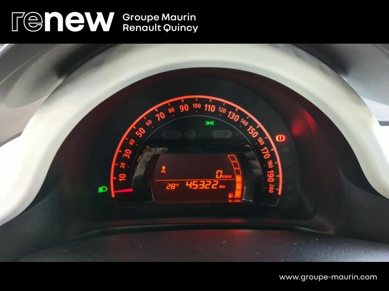 Photo 10 de l’annonce de RENAULT Twingo d’occasion à vendre à QUINCY-SOUS-SÉNART