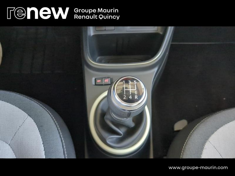 Photo 14 de l’annonce de RENAULT Twingo d’occasion à vendre à QUINCY-SOUS-SÉNART