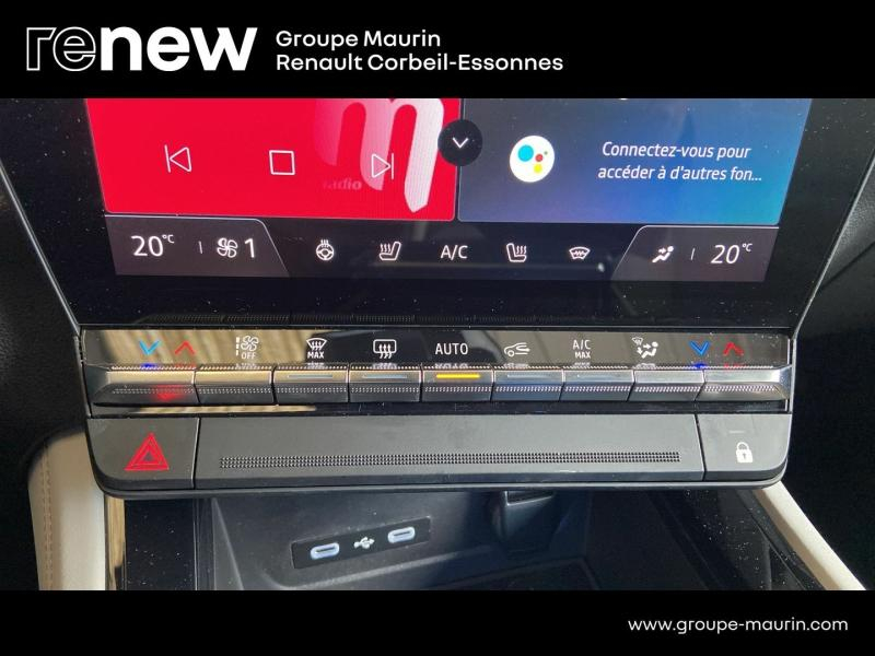 Photo 13 de l’annonce de RENAULT Espace d’occasion à vendre à CORBEIL-ESSONNES