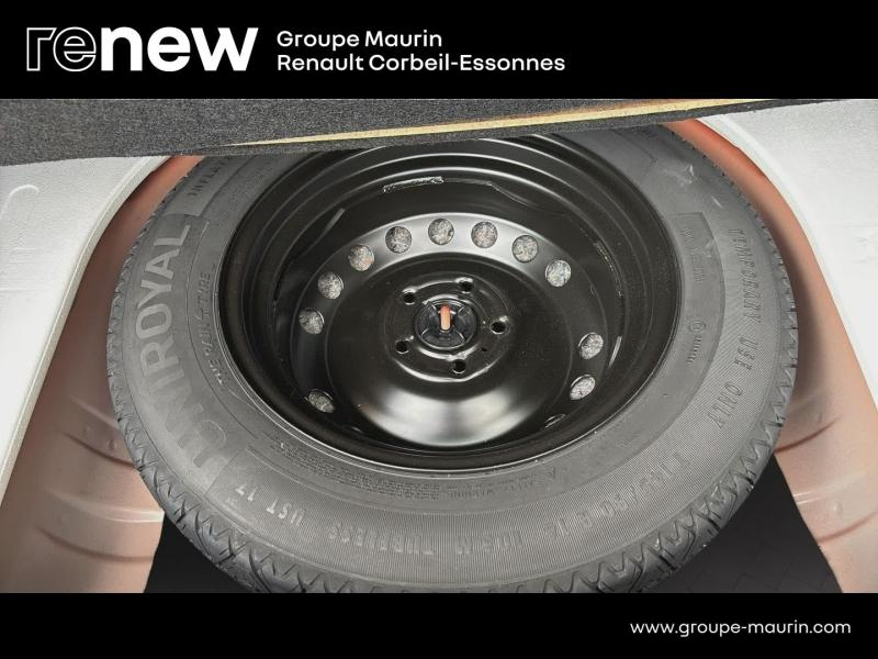 Photo 15 de l’annonce de DACIA Duster d’occasion à vendre à CORBEIL-ESSONNES