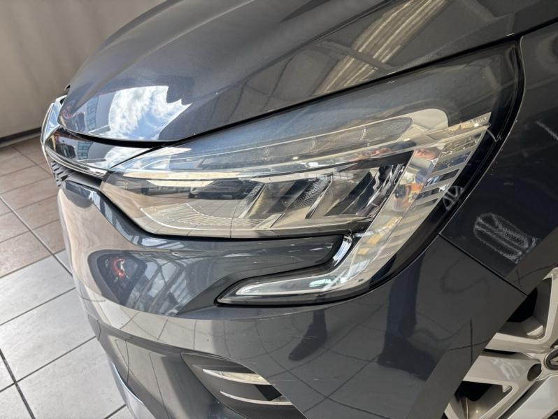 Photo 3 de l’annonce de RENAULT Clio d’occasion à vendre à CHENNEVIÈRES-SUR-MARNE