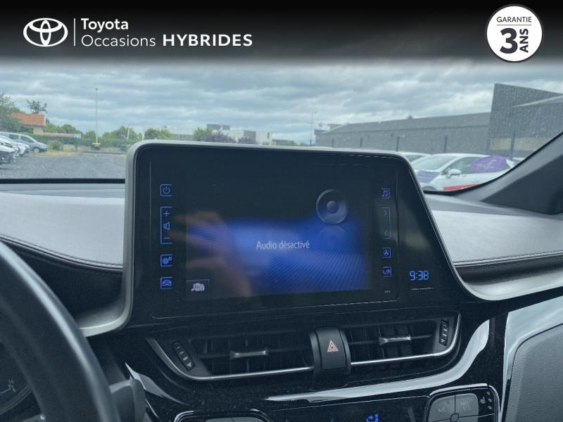 Photo 15 de l’annonce de TOYOTA C-HR d’occasion à vendre à AUBIÈRE