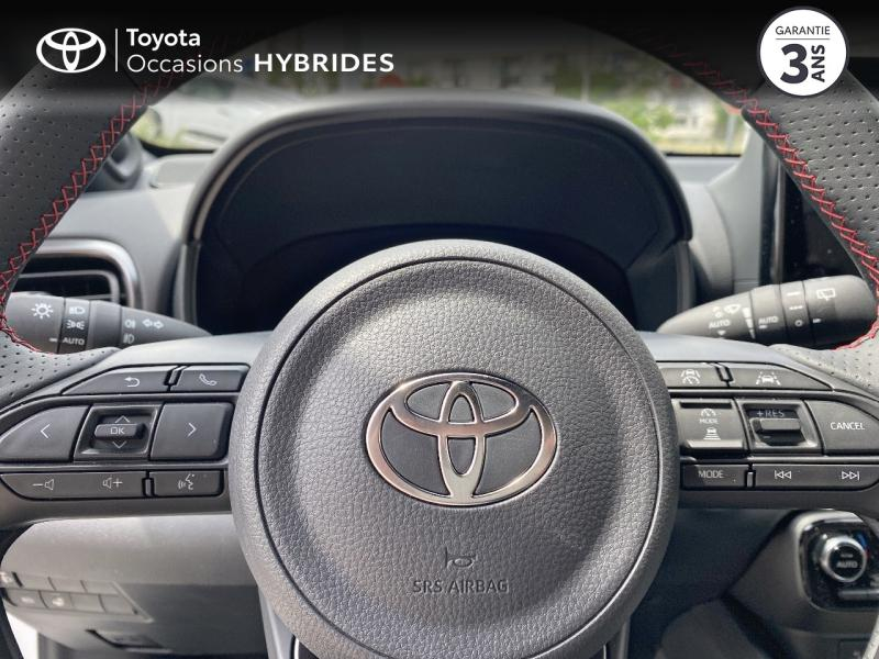 Photo 13 de l’annonce de TOYOTA Yaris d’occasion à vendre à NÎMES