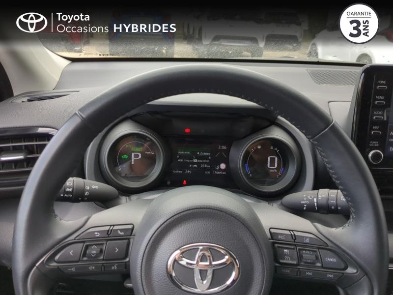 Photo 13 de l’annonce de TOYOTA Yaris d’occasion à vendre à NÎMES