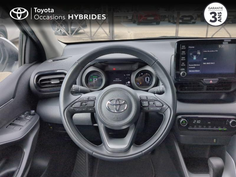 Photo 9 de l’annonce de TOYOTA Yaris d’occasion à vendre à ARLES