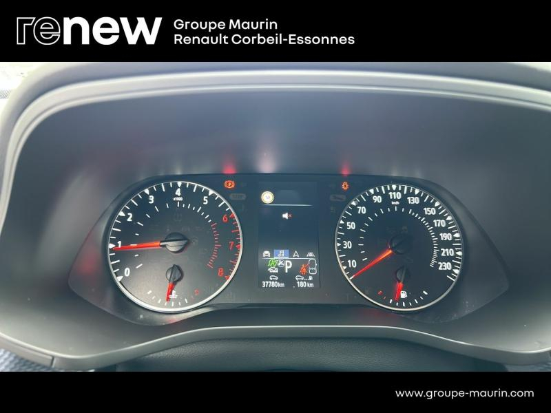 Photo 12 de l’annonce de RENAULT Arkana d’occasion à vendre à CORBEIL-ESSONNES