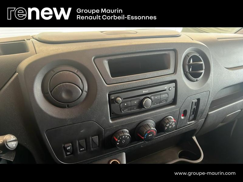 Photo 14 de l’annonce de RENAULT Master Fg VUL d’occasion à vendre à CORBEIL-ESSONNES