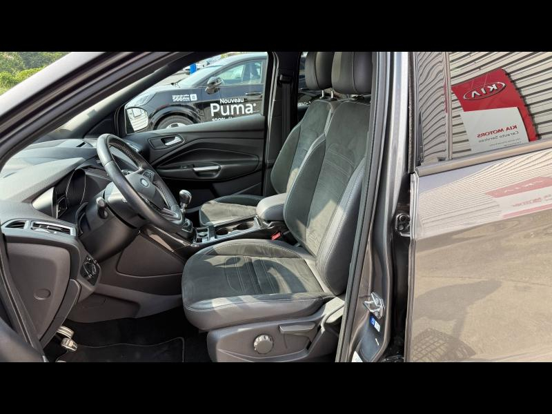 Photo 6 de l’annonce de FORD Kuga d’occasion à vendre à MANOSQUE