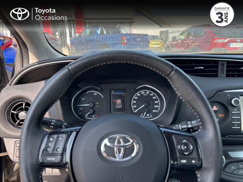Photo 13 de l’annonce de TOYOTA Yaris d’occasion à vendre à SÈTE